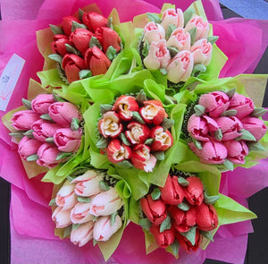Custom Flower Cupcake Bouquet
