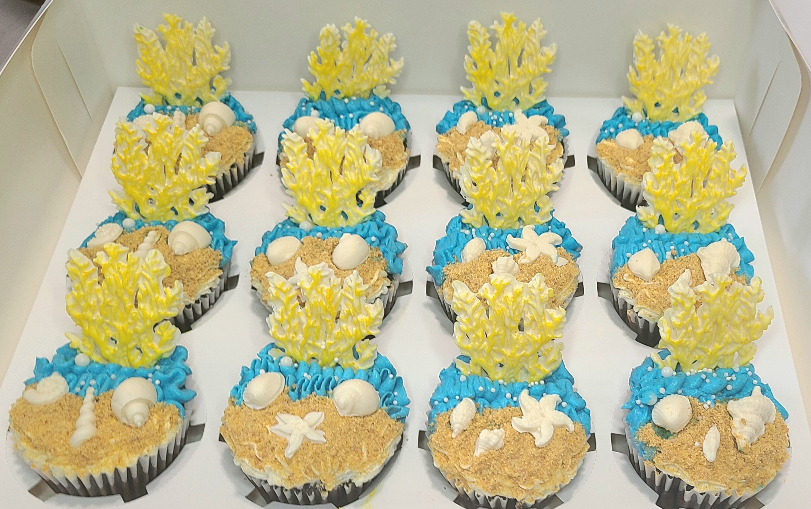 Custom cupcakes